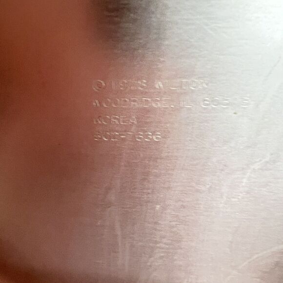 Lot Of 2 Vintage Wilton Dog Aluminum Cake Pan 1987 & Double Heart Cake Pan 1979 - Picture 11 of 12